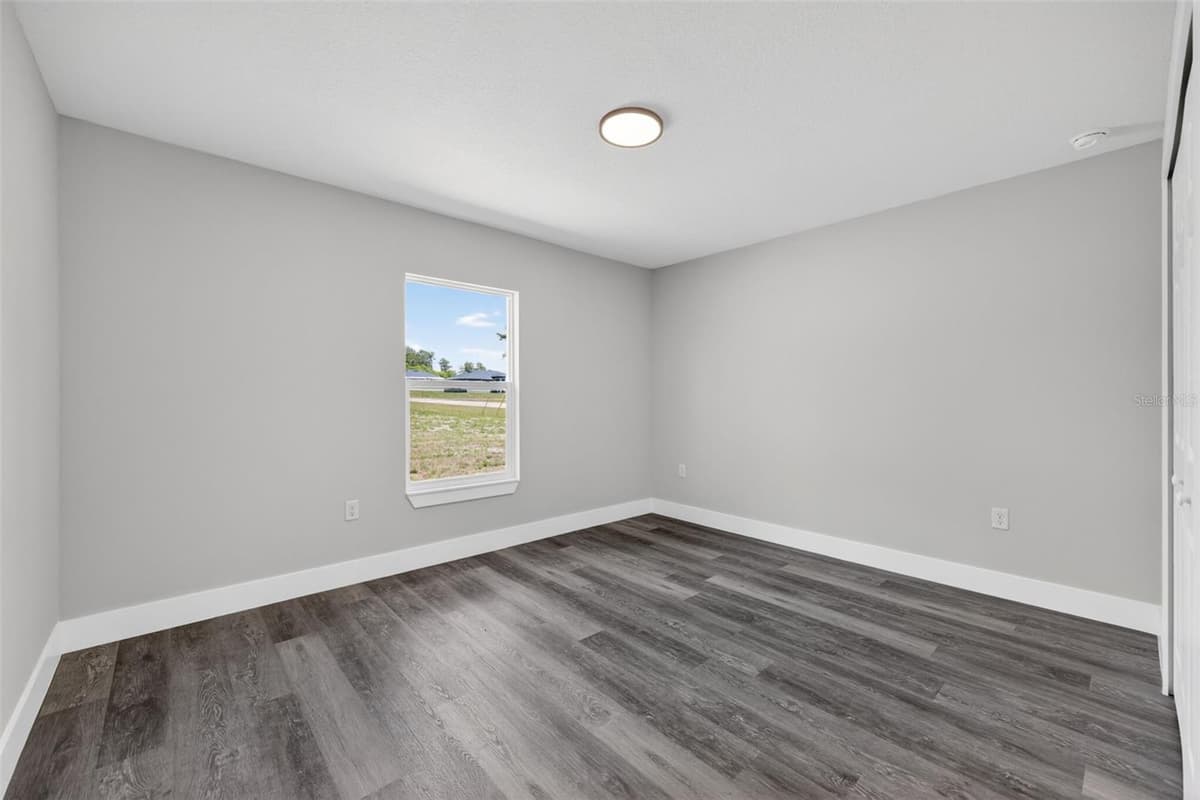 2107 IVY PLACE — photo 27 of 37