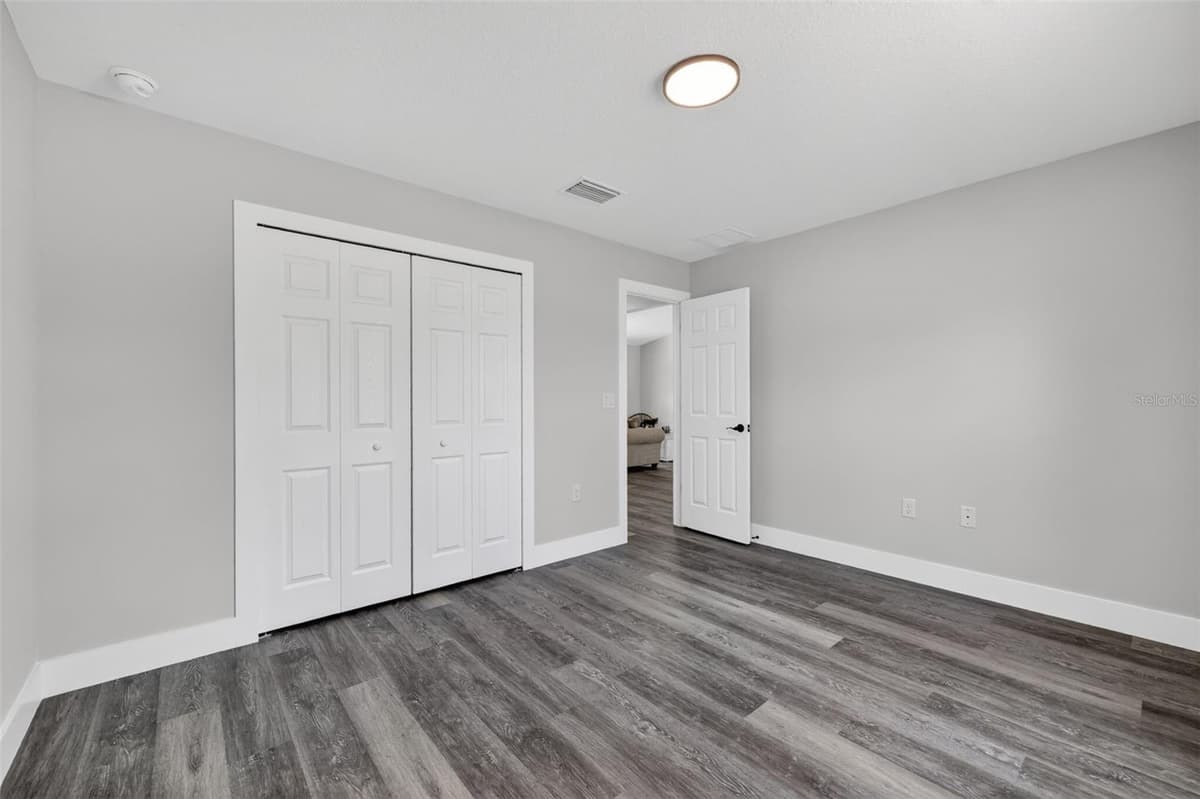 2107 IVY PLACE — photo 28 of 37