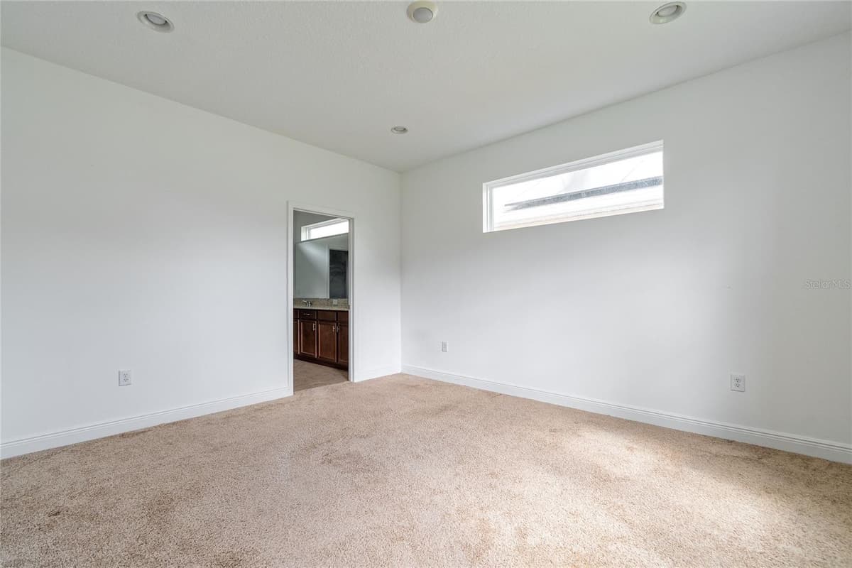 14815 MILFOIL AVENUE — photo 17 of 33