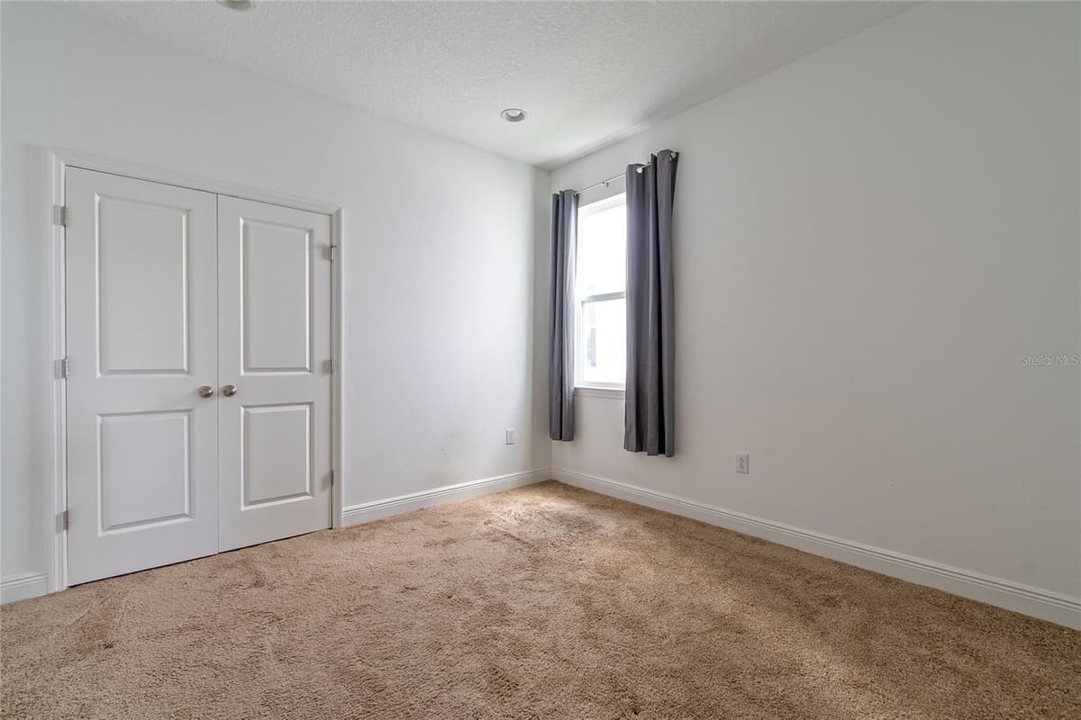 14815 MILFOIL AVENUE — photo 25 of 33