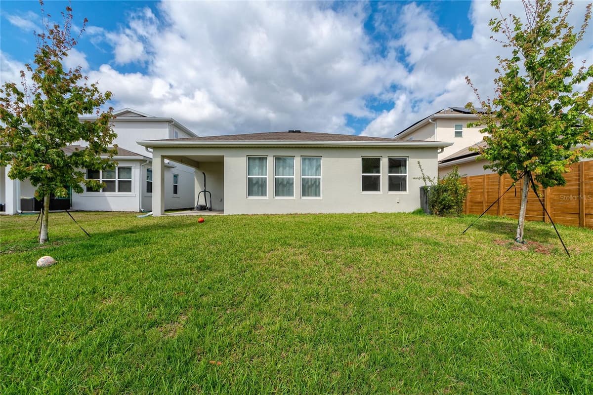 14815 MILFOIL AVENUE — photo 3 of 33