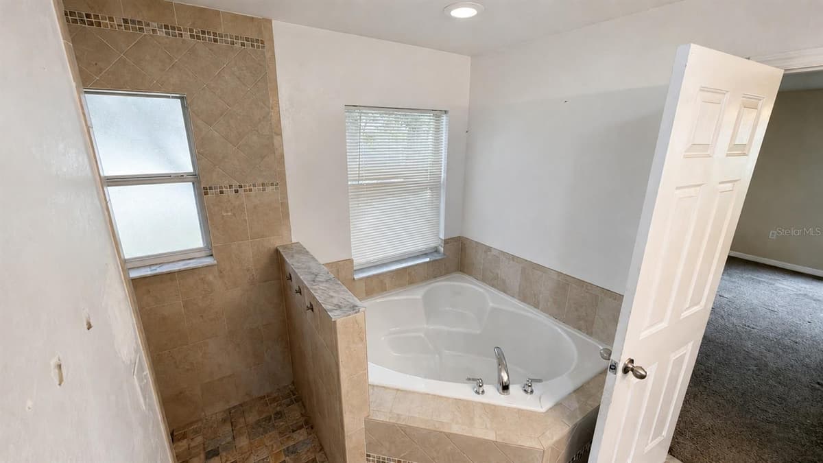 515 BAR DRIVE — photo 10 of 20