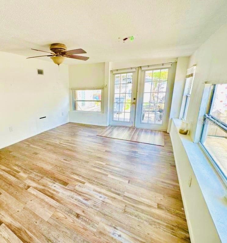 522 GRANDVIEW WAY — photo 3 of 10