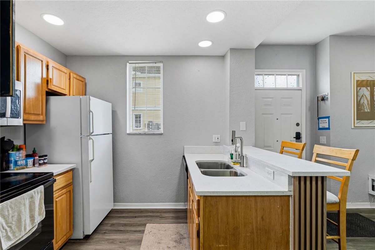 4006 SAN GALLO DRIVE — photo 8 of 31