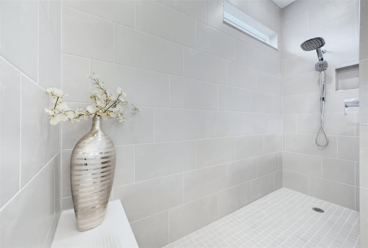 6391 SHIMMERING SHORES LANE — photo 54 of 77