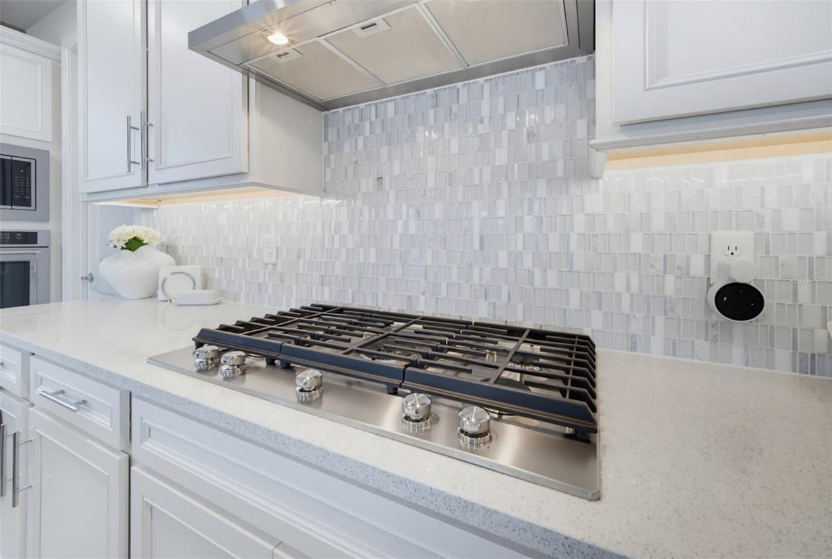 6391 SHIMMERING SHORES LANE — photo 33 of 77