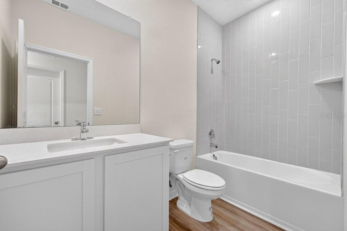 1699 WHIPPLE DRIVE — photo 16 of 37
