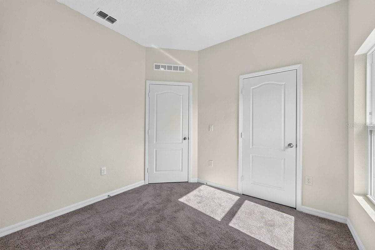 1699 WHIPPLE DRIVE — photo 15 of 37