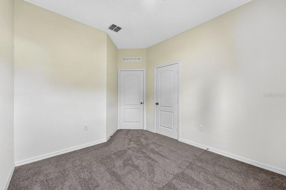 1699 WHIPPLE DRIVE — photo 13 of 37
