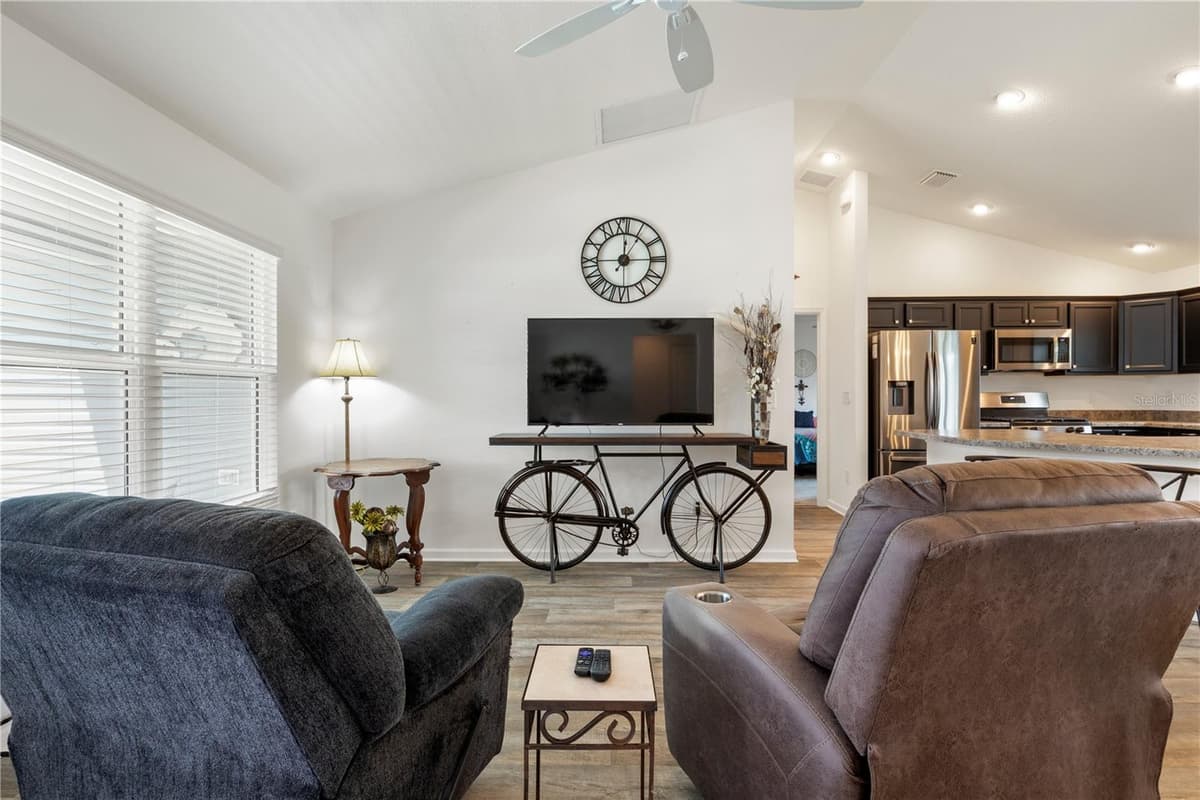 301 KLAMUT COURT — photo 6 of 38