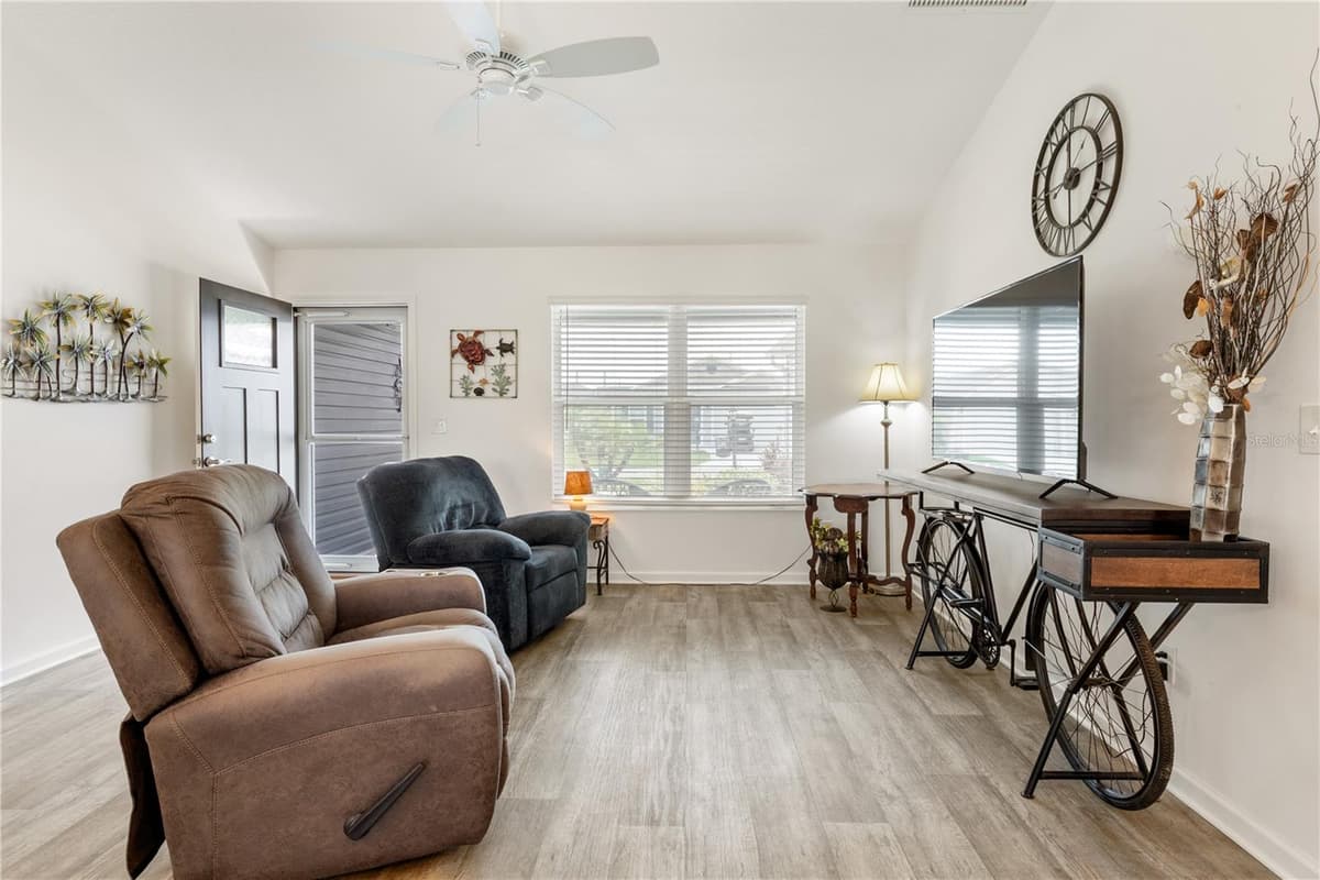 301 KLAMUT COURT — photo 8 of 38