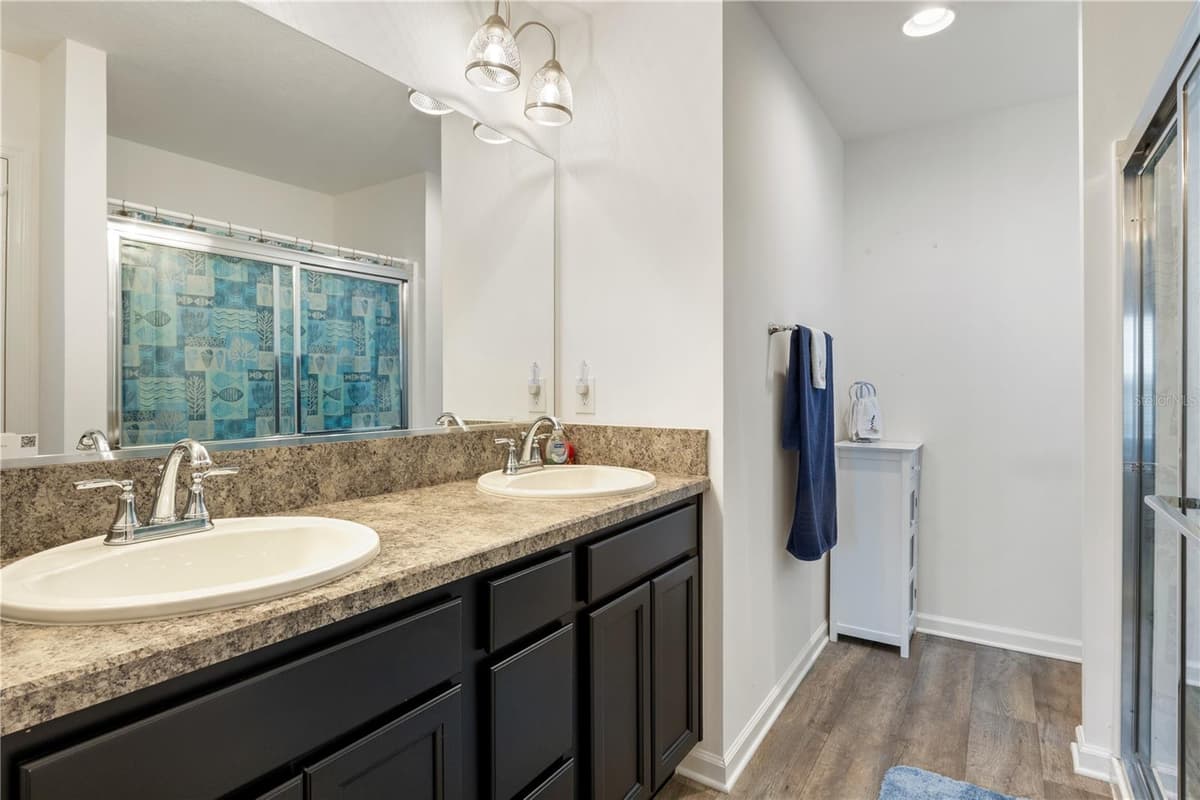 301 KLAMUT COURT — photo 19 of 38