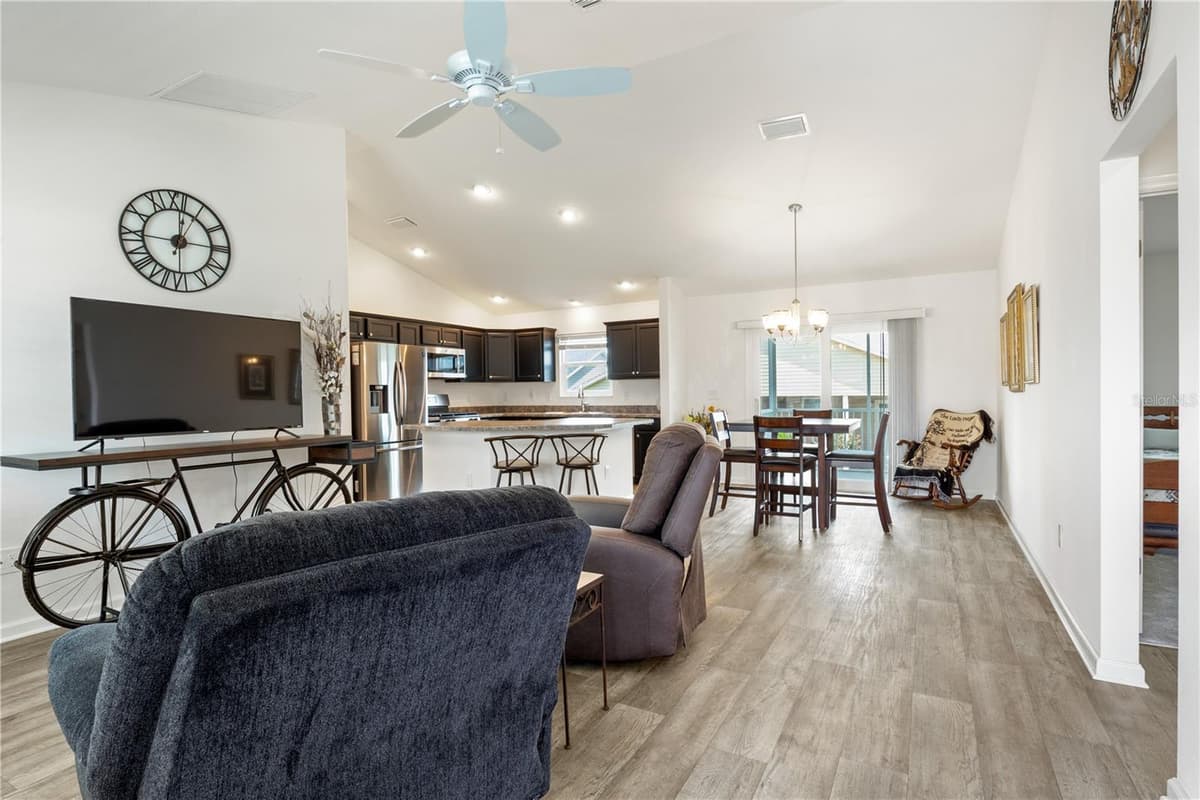 301 KLAMUT COURT — photo 5 of 38