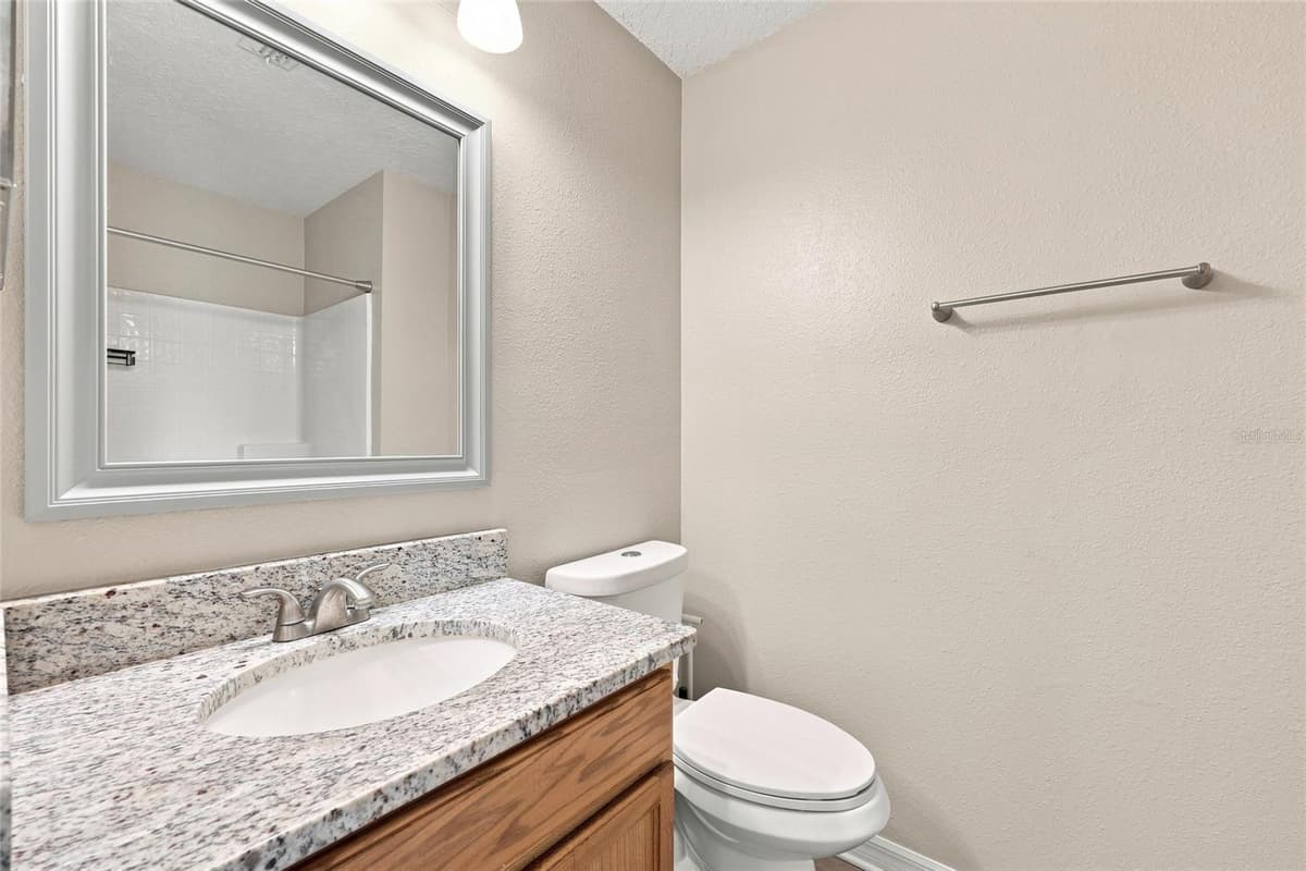 1346 DUNBARTON COURT — photo 13 of 34