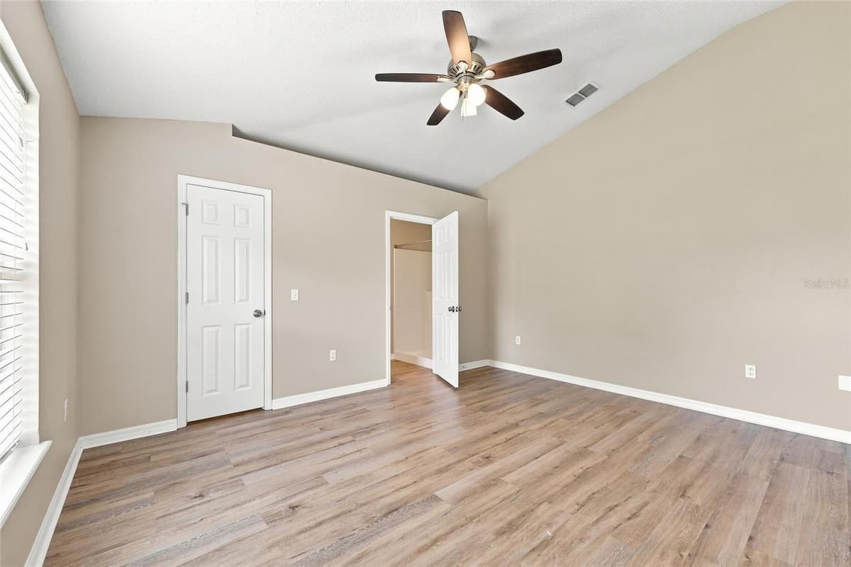 1346 DUNBARTON COURT — photo 11 of 34