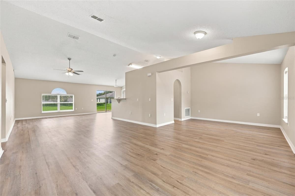 1346 DUNBARTON COURT — photo 5 of 34