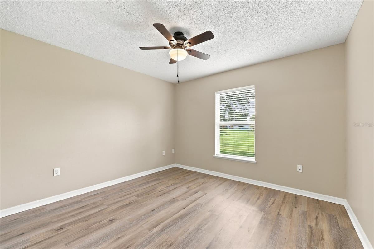 1346 DUNBARTON COURT — photo 15 of 34