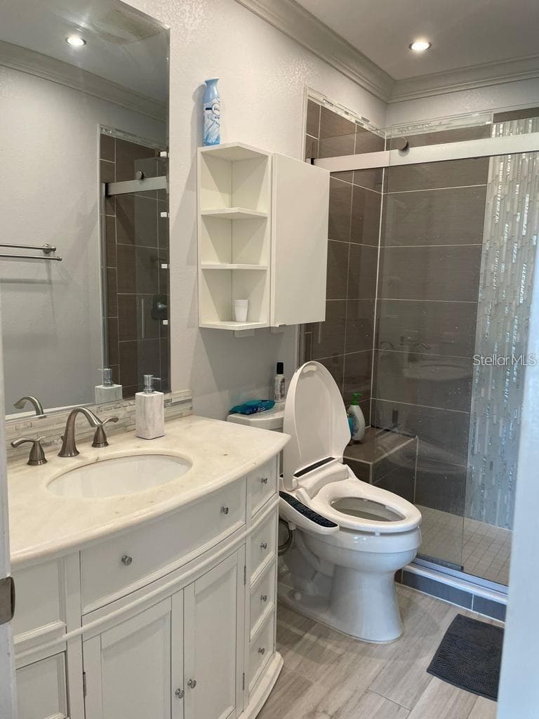6210 SUN BOULEVARD — photo 11 of 20