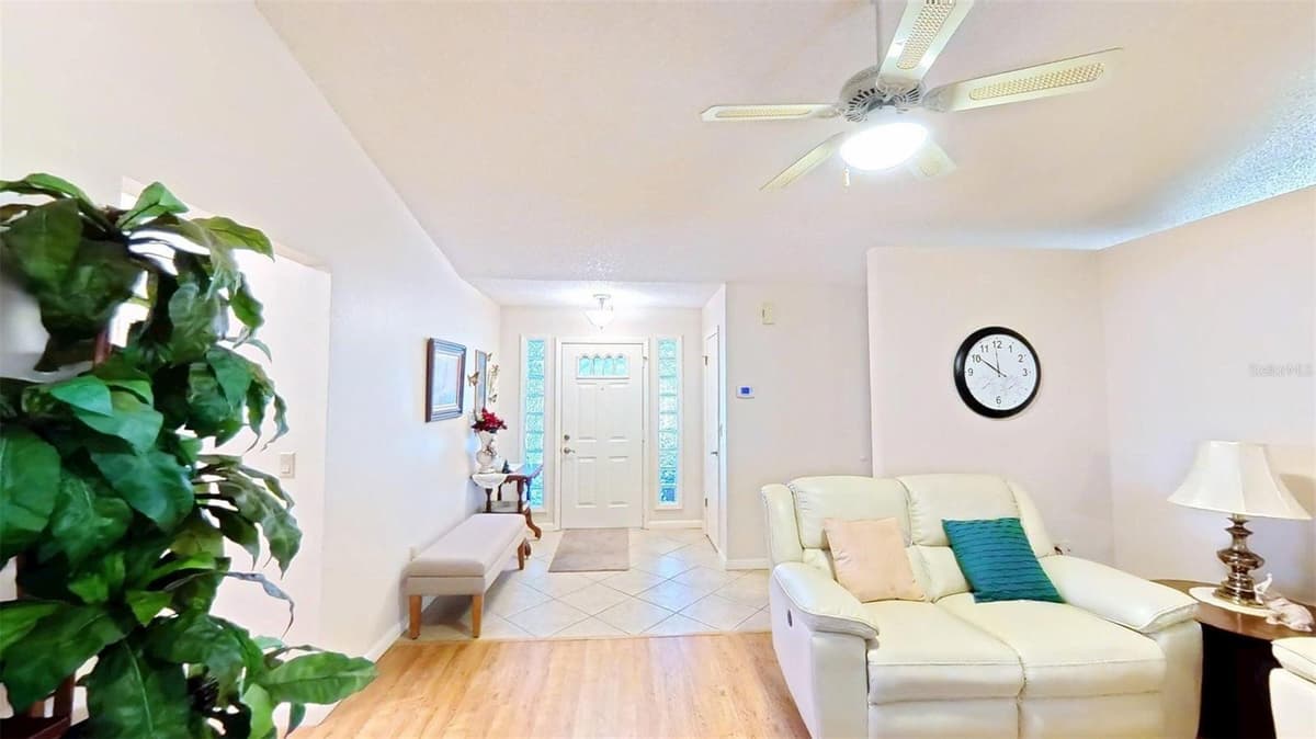 1410 NEW ABBEY AVENUE — photo 4 of 43