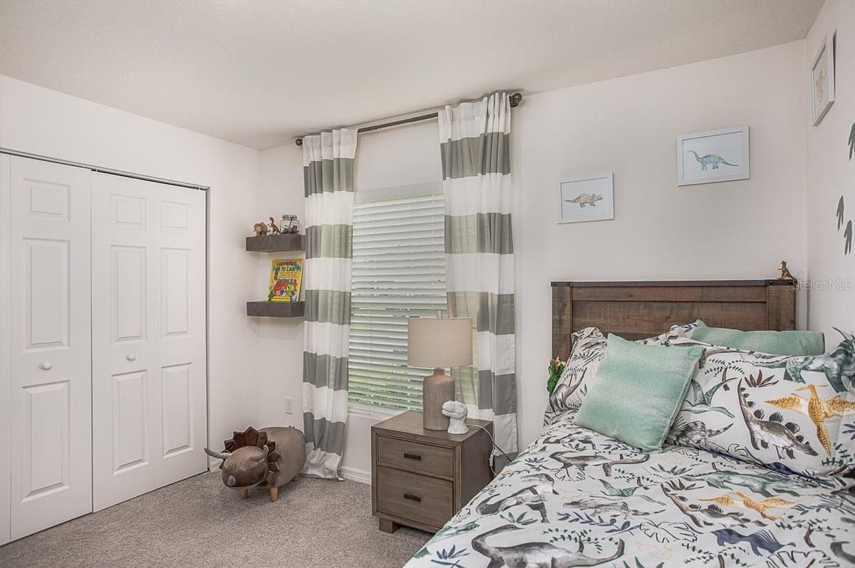 3104 MANDRELL AVENUE — photo 16 of 21