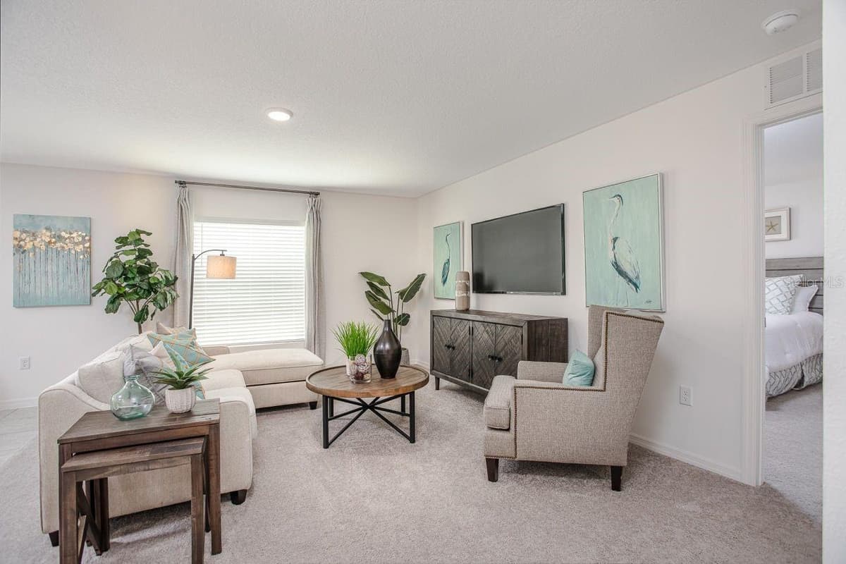 3104 MANDRELL AVENUE — photo 9 of 21
