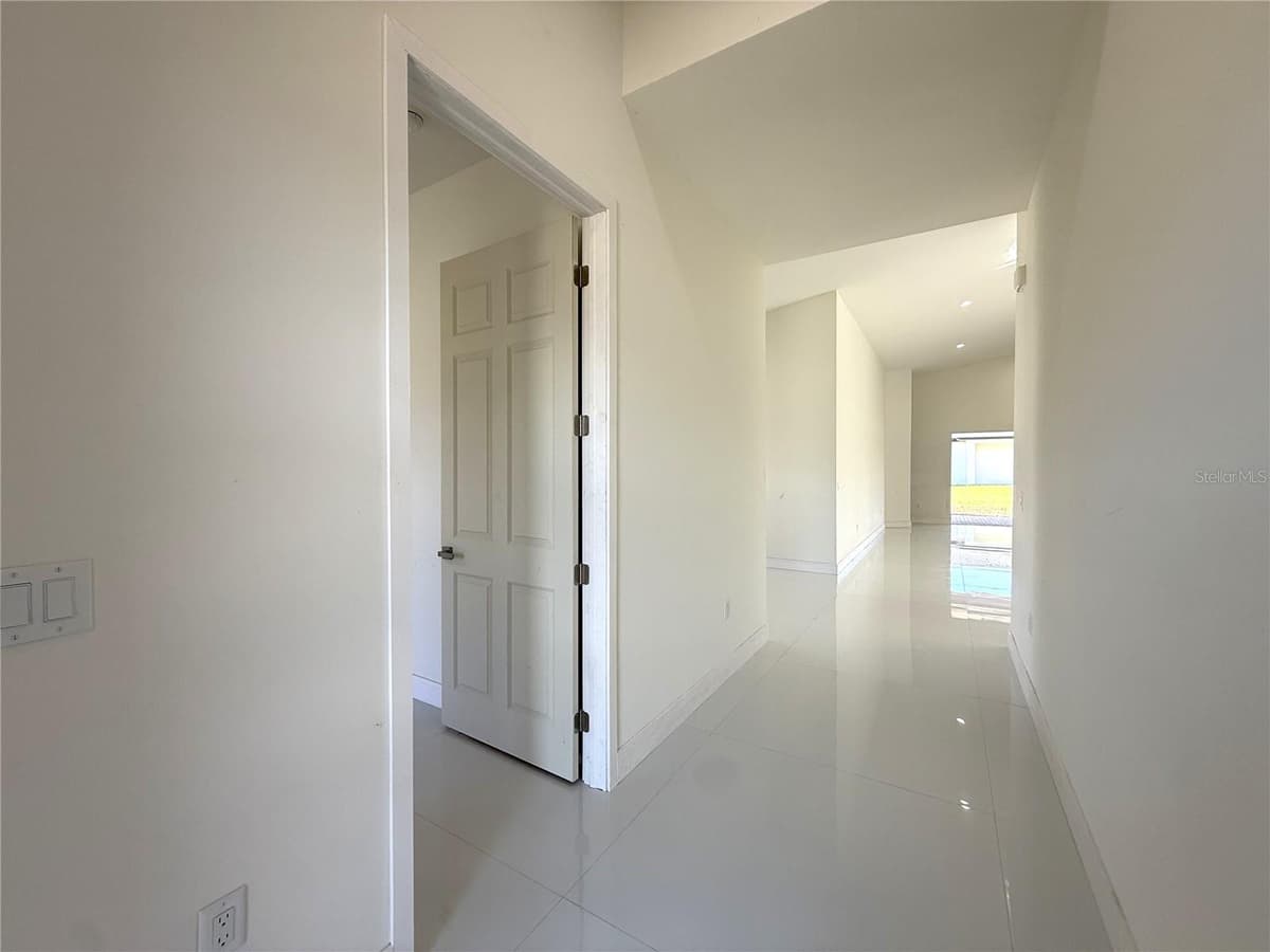 16443 HILLSBOROUGH BOULEVARD — photo 11 of 73