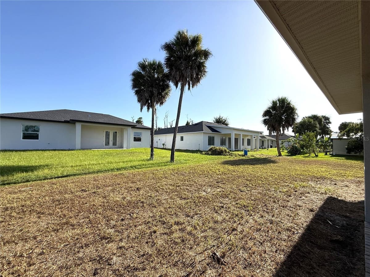 16443 HILLSBOROUGH BOULEVARD — photo 71 of 73