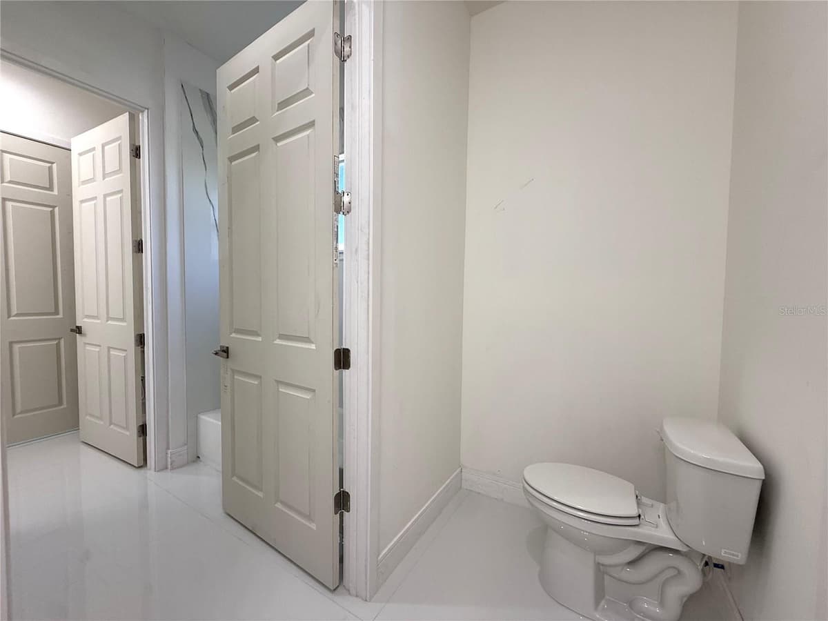 16443 HILLSBOROUGH BOULEVARD — photo 44 of 73