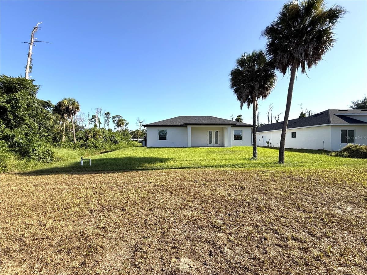 16443 HILLSBOROUGH BOULEVARD — photo 70 of 73