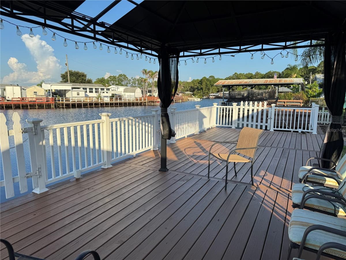 1405 STARBOARD DRIVE — photo 9 of 40
