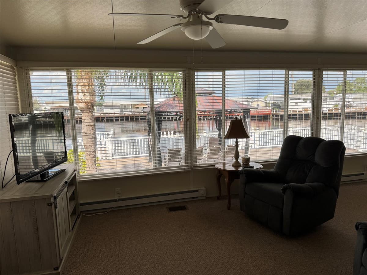1405 STARBOARD DRIVE — photo 21 of 40