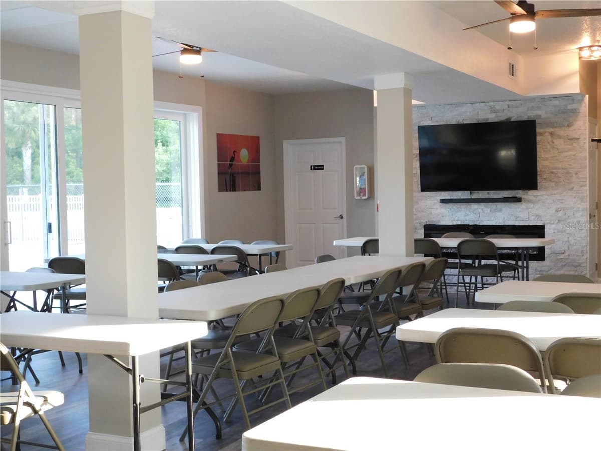 1405 STARBOARD DRIVE — photo 36 of 40