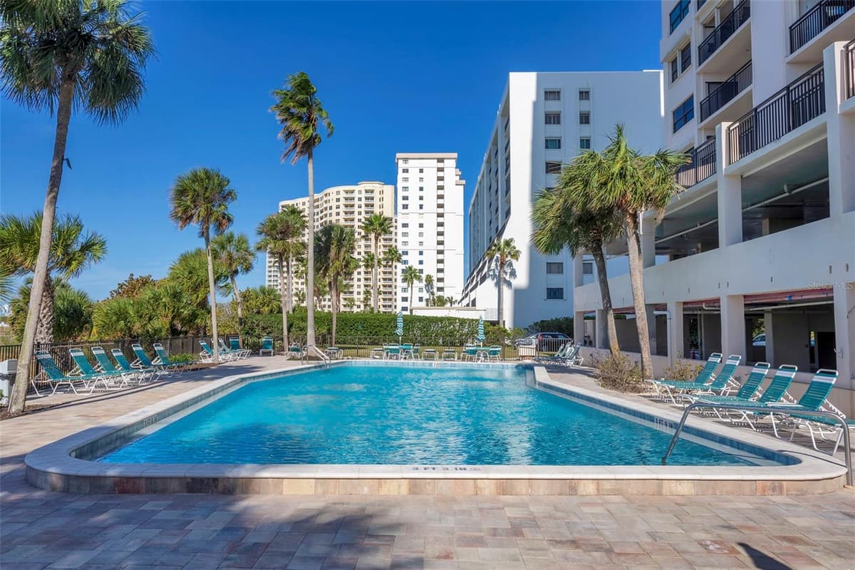 1270 GULF BOULEVARD — photo 21 of 23