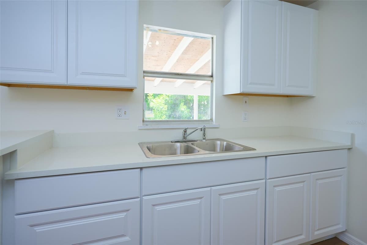 6515 3RD STREET COURT — photo 30 of 62
