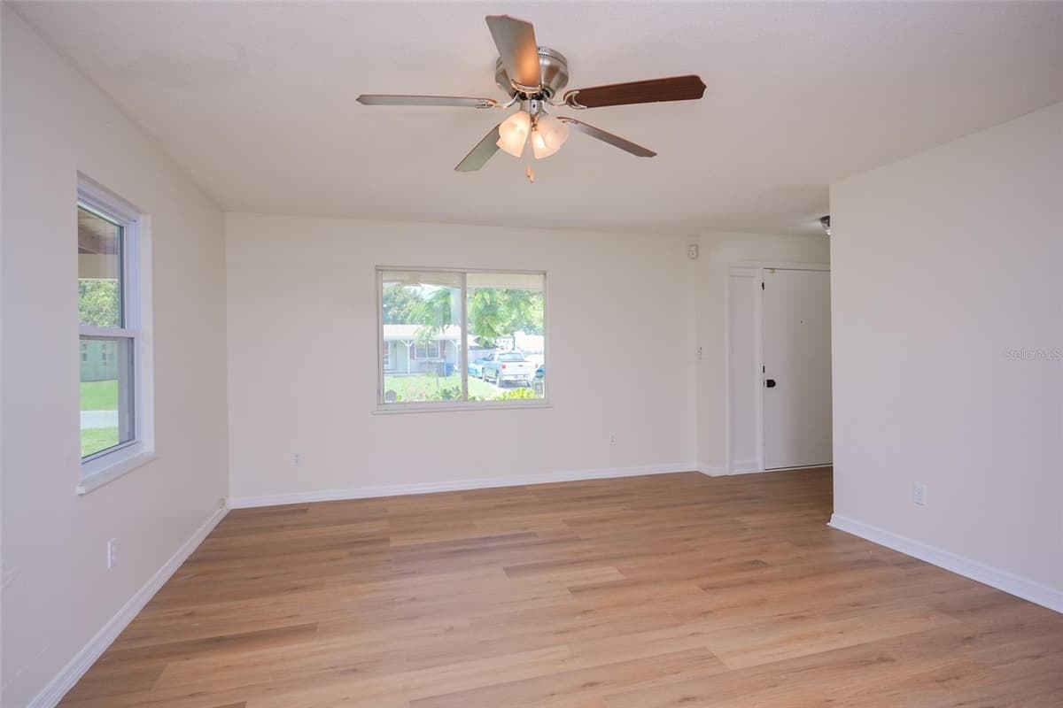 6515 3RD STREET COURT — photo 23 of 62