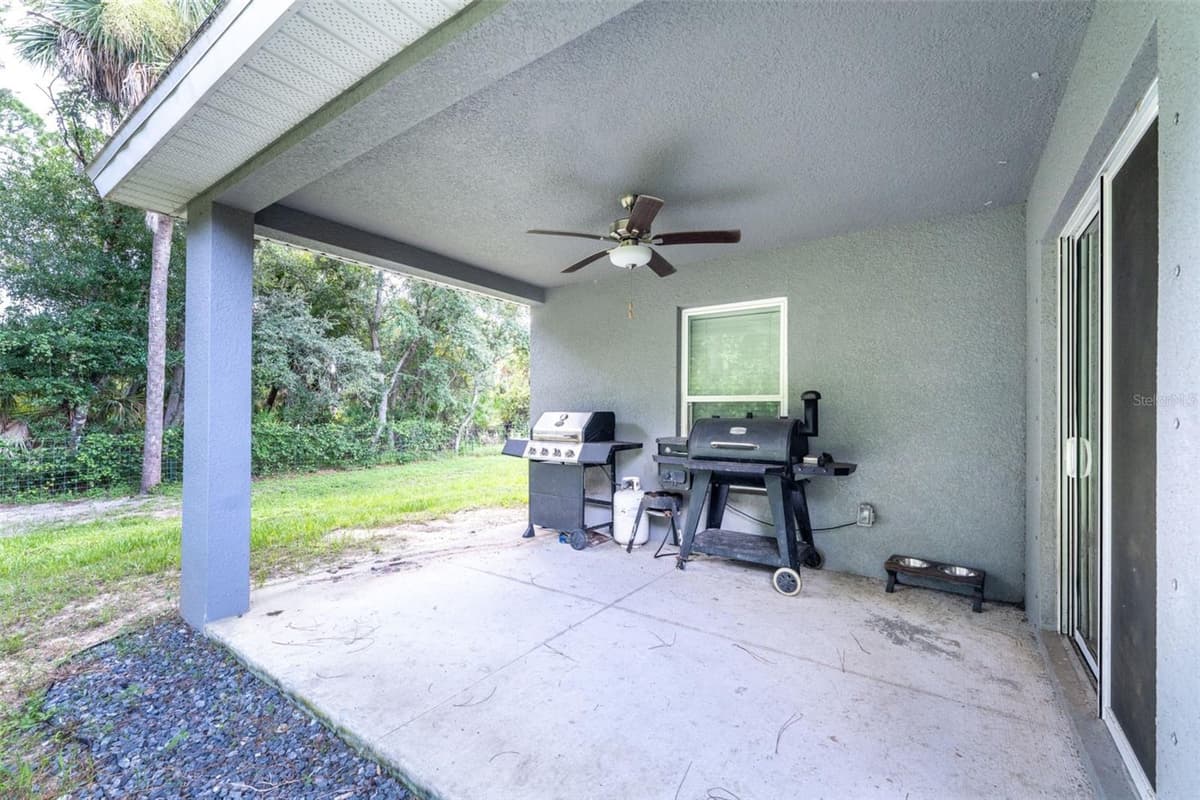 18346 SAGAMORE AVENUE — photo 23 of 68