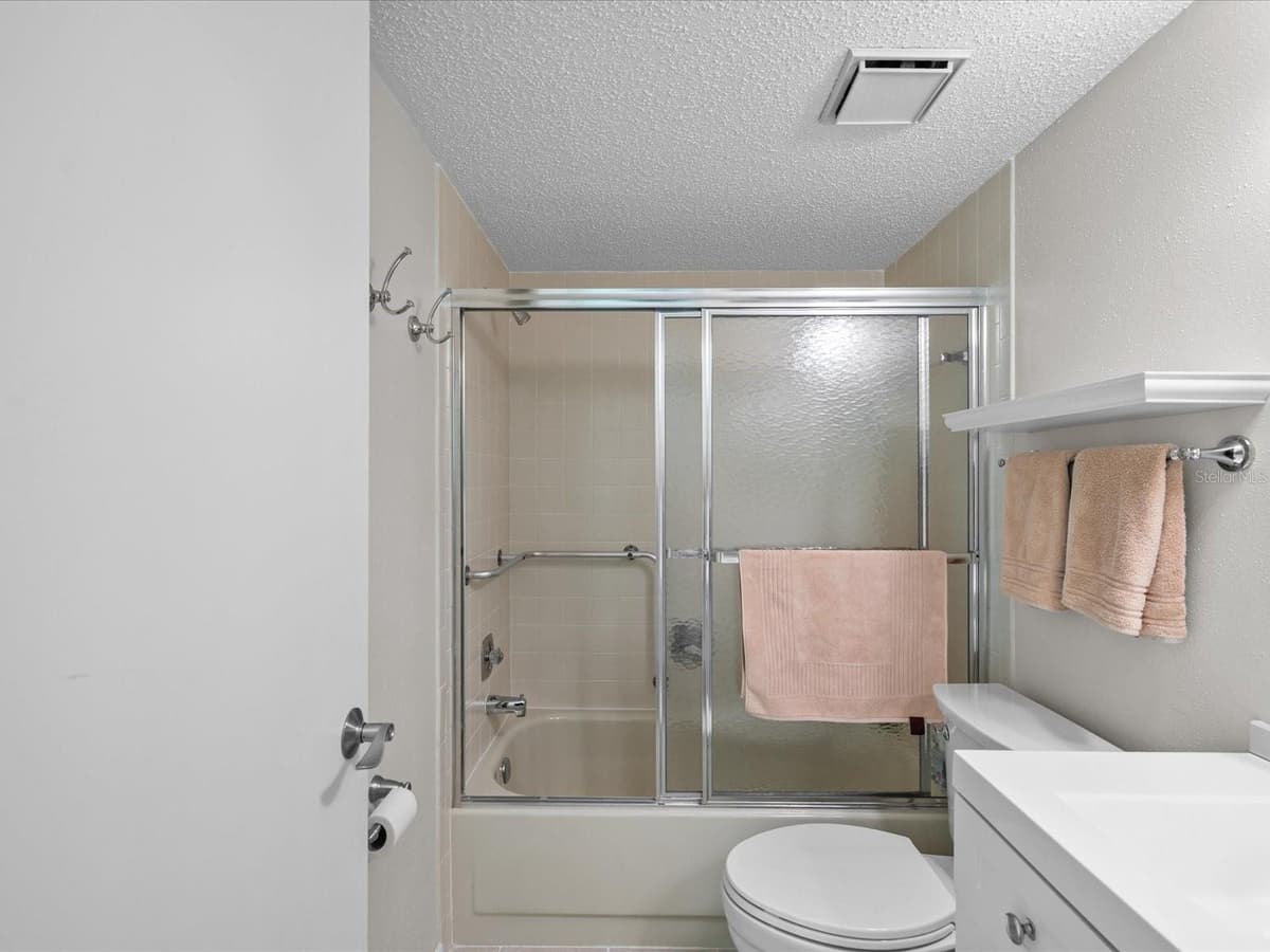 13002 WEDGEWOOD WAY — photo 22 of 59