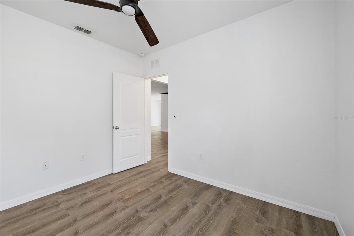 3695 JULIUS ESTATES BOULEVARD — photo 16 of 35