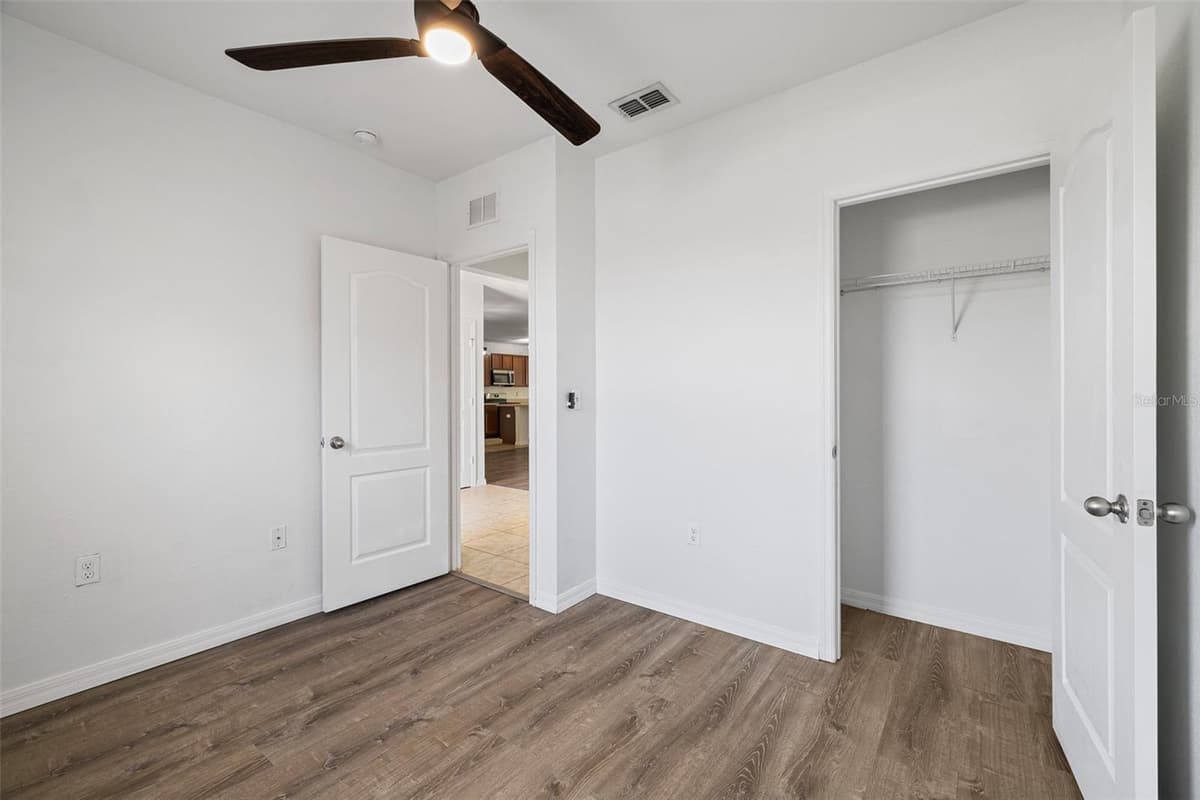 3695 JULIUS ESTATES BOULEVARD — photo 8 of 35