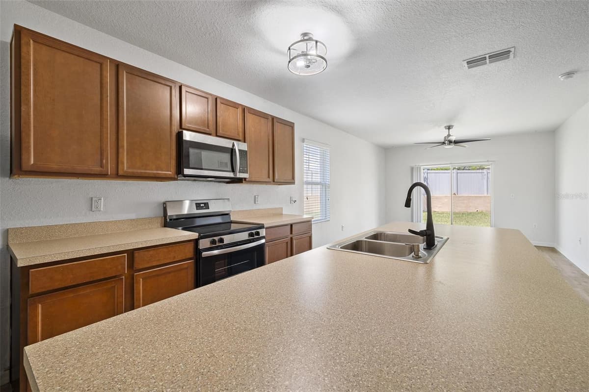 3695 JULIUS ESTATES BOULEVARD — photo 14 of 35