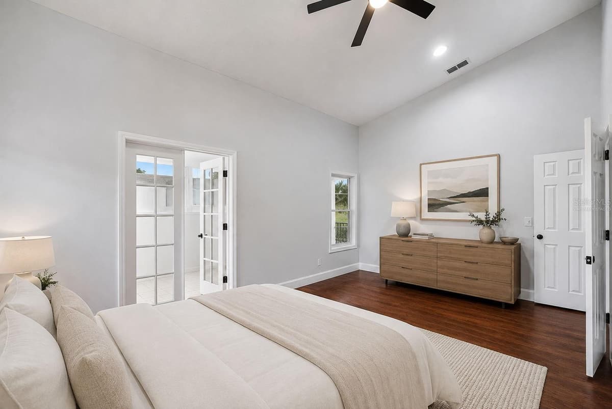 806 OAK FOREST COURT — photo 15 of 31