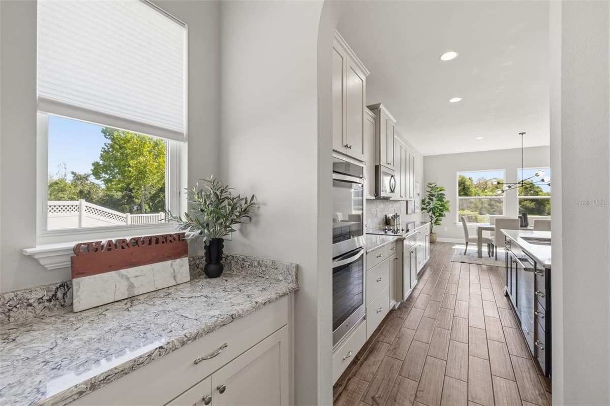7292 BAY LAUREL COURT — photo 14 of 65