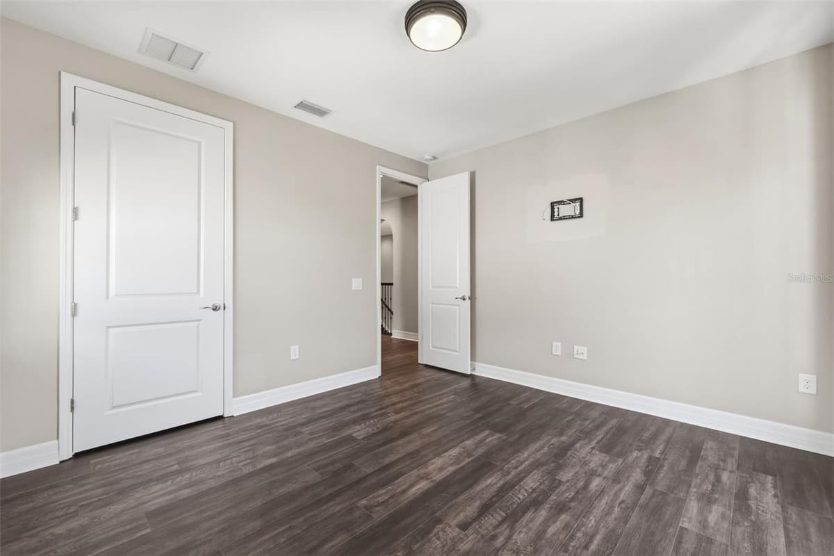 7292 BAY LAUREL COURT — photo 34 of 65