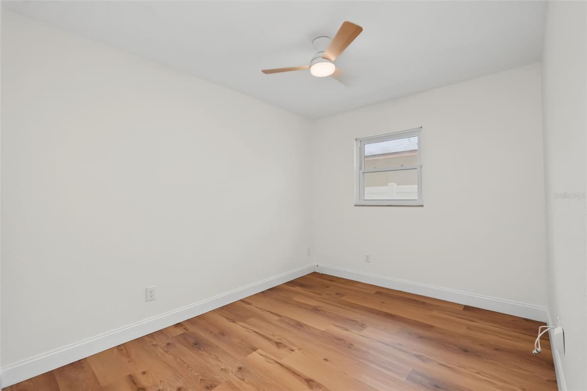 6841 46TH STREET — photo 12 of 29