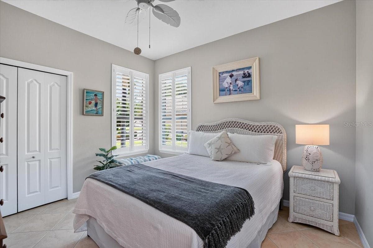5037 WHISPERING OAKS DRIVE — photo 30 of 64