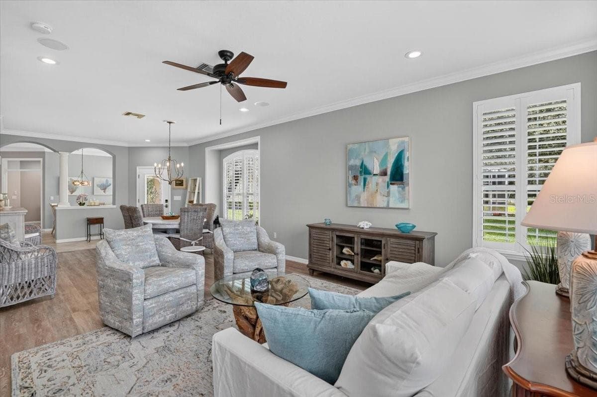 5037 WHISPERING OAKS DRIVE — photo 13 of 64
