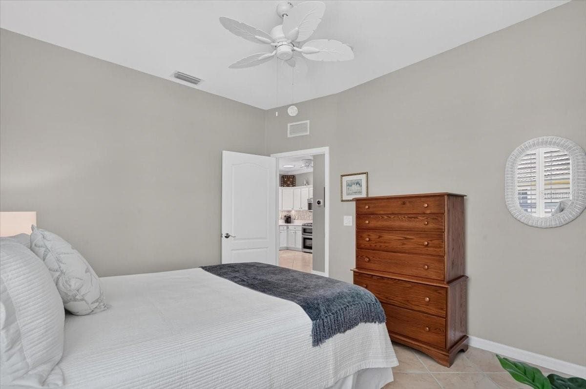 5037 WHISPERING OAKS DRIVE — photo 31 of 64