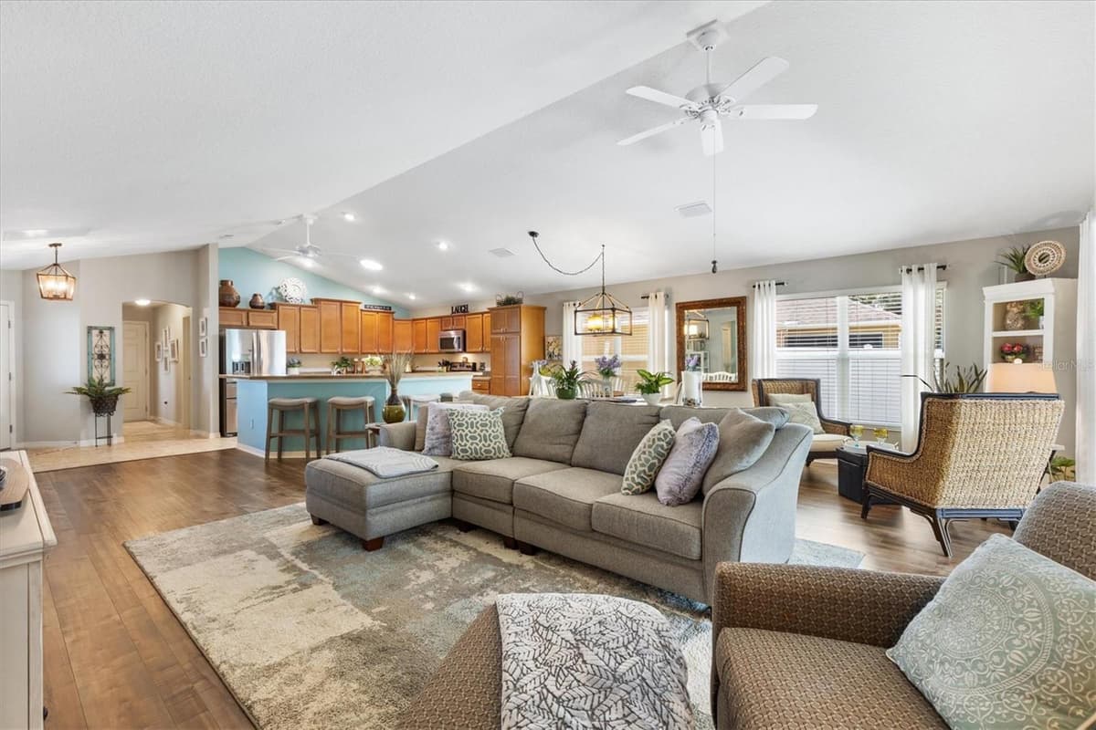 2334 ROSE ARBOR STREET — photo 13 of 35