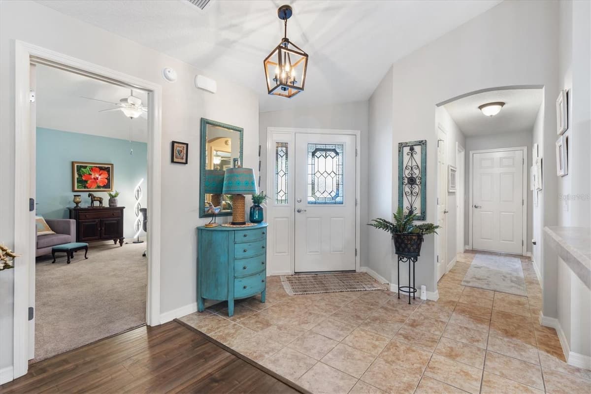 2334 ROSE ARBOR STREET — photo 4 of 35