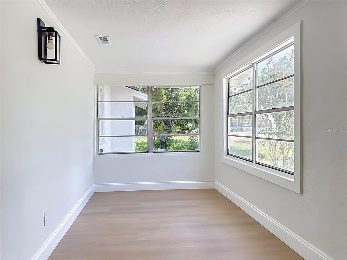 220 29TH STREET — photo 18 of 62
